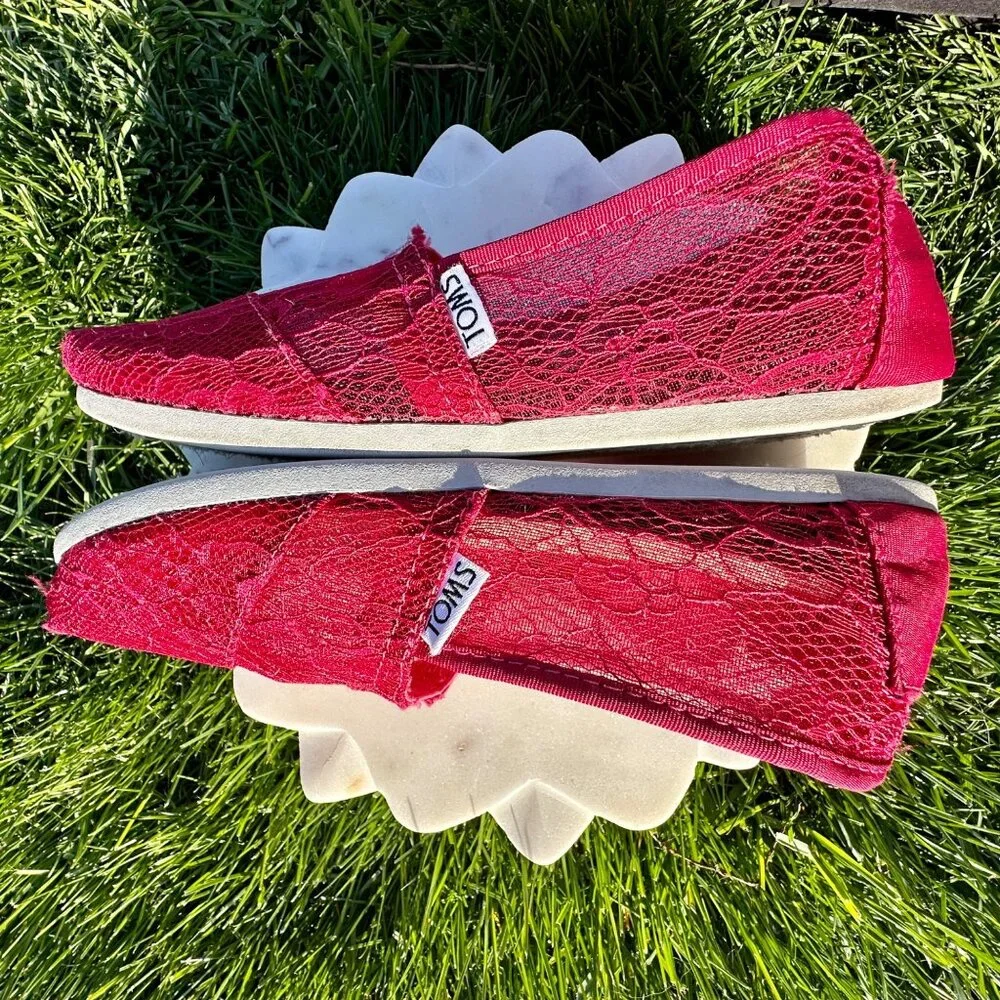 Toms Size 6.5 Shoes Womens Classic Slip On Raspberry Lace Comfort Casual Flats R
